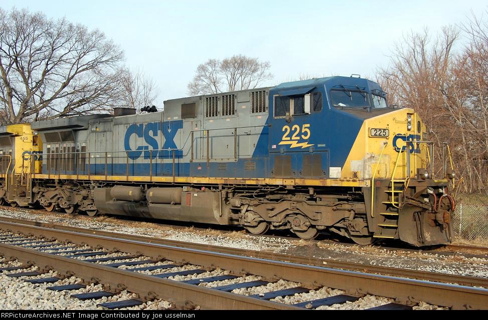 CSX 225